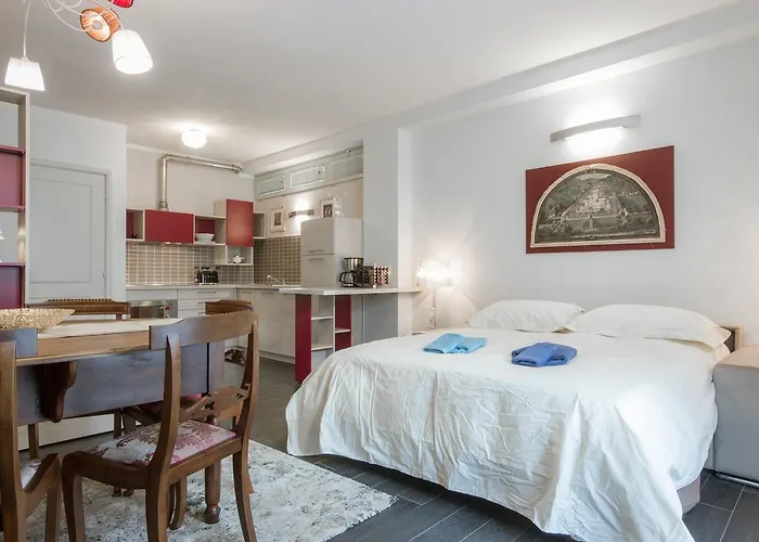 Apartament Borgo Guelfo Vii *